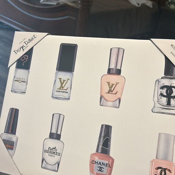 Design District Wall Art Chanel Gucci, LV etc - Picture 4 of 4